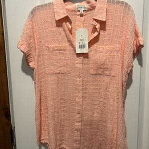 Wonderly Coral Button-Down Short Sleeve Shirt